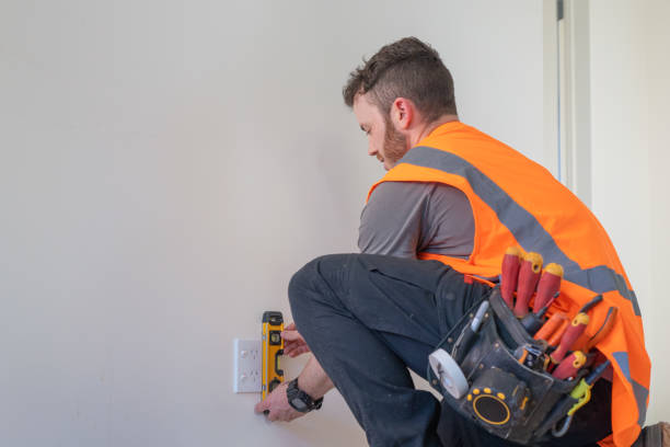 Best Electrical Outlet Repair  in Hampstead, NC